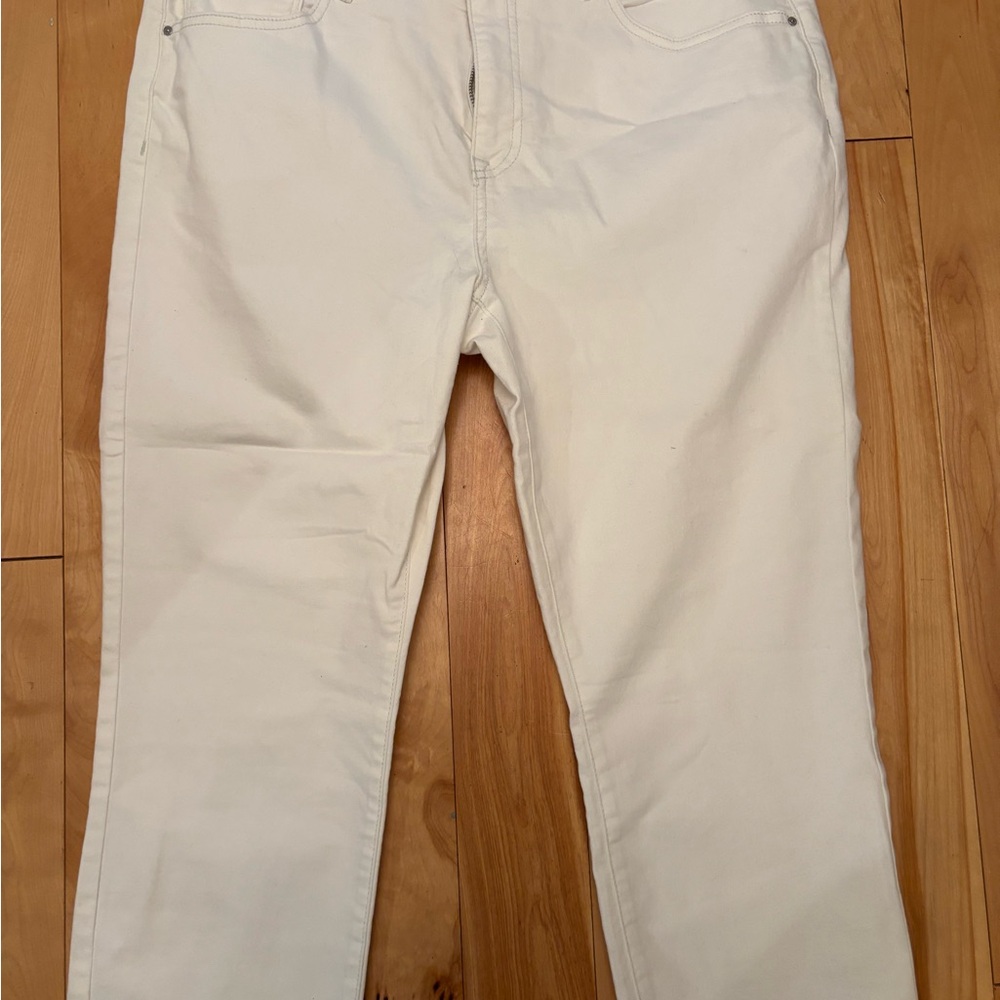 White Straight-Leg capris